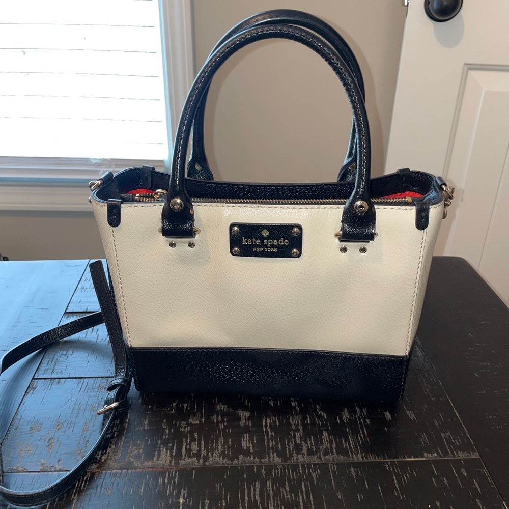 Kate Spade Black and White purse